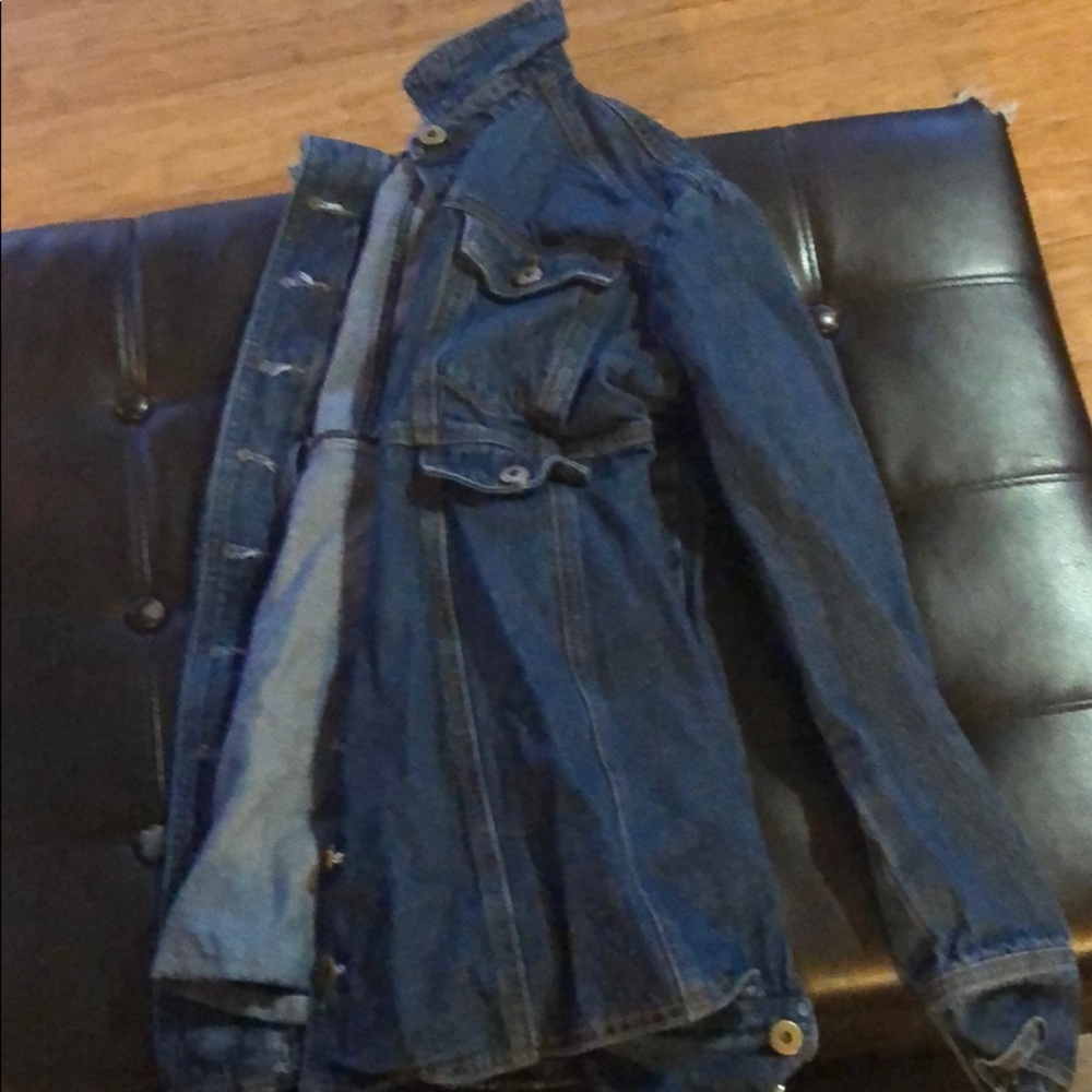 Cute Jean Jacket! - image 2